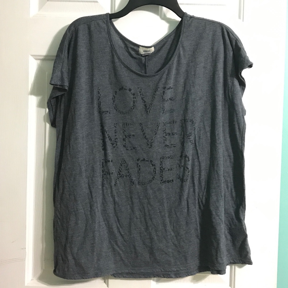 Old Navy T-shirt